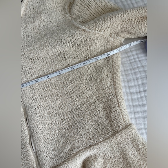 Zara Blazer, beautiful peplum, lined, gold zipper detail - bundle opportunity! - Picture 6 of 8